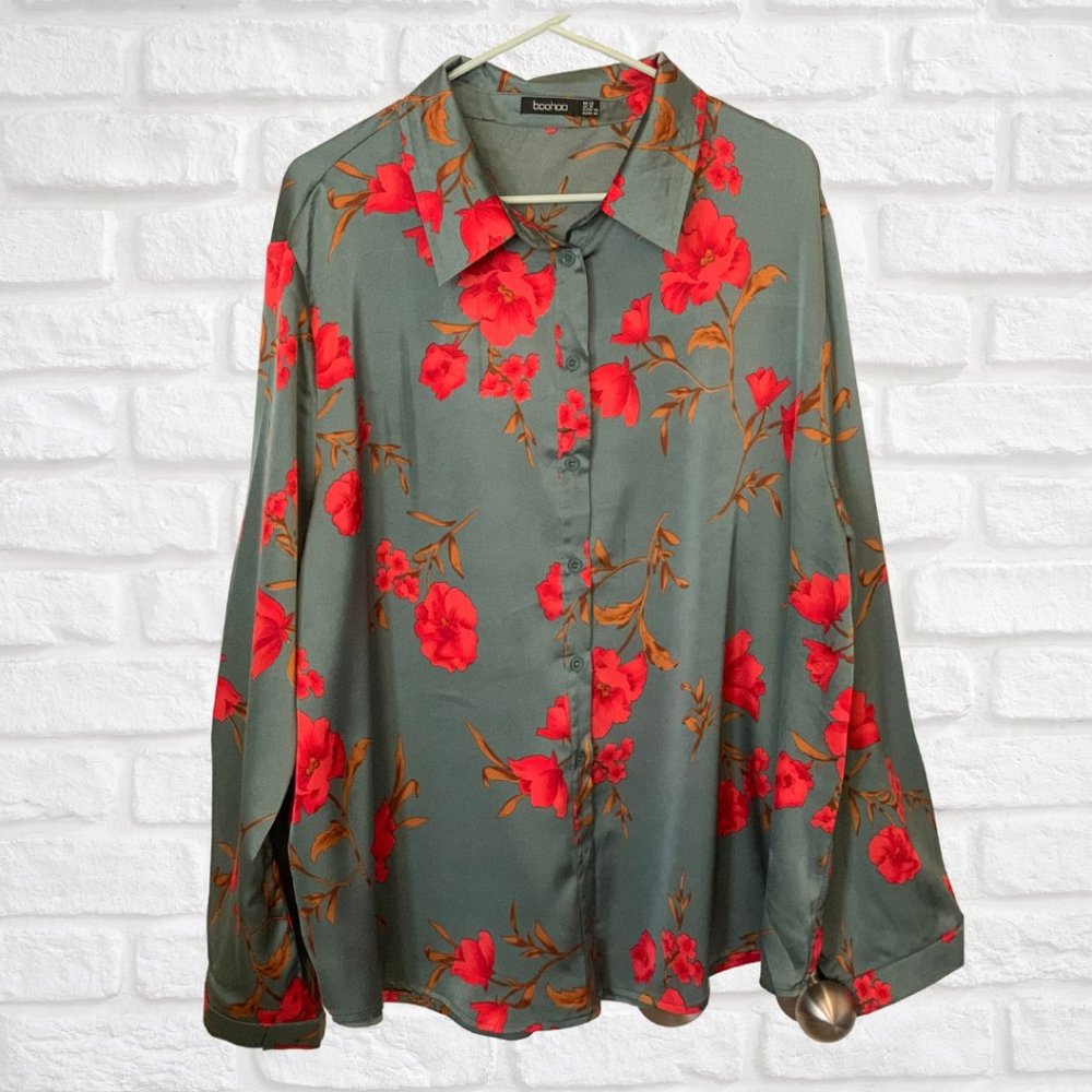 Boohoo |  Plus Floral Print Satin Shirt